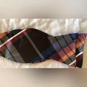 HISDERN Bow tie and handkerchief set
